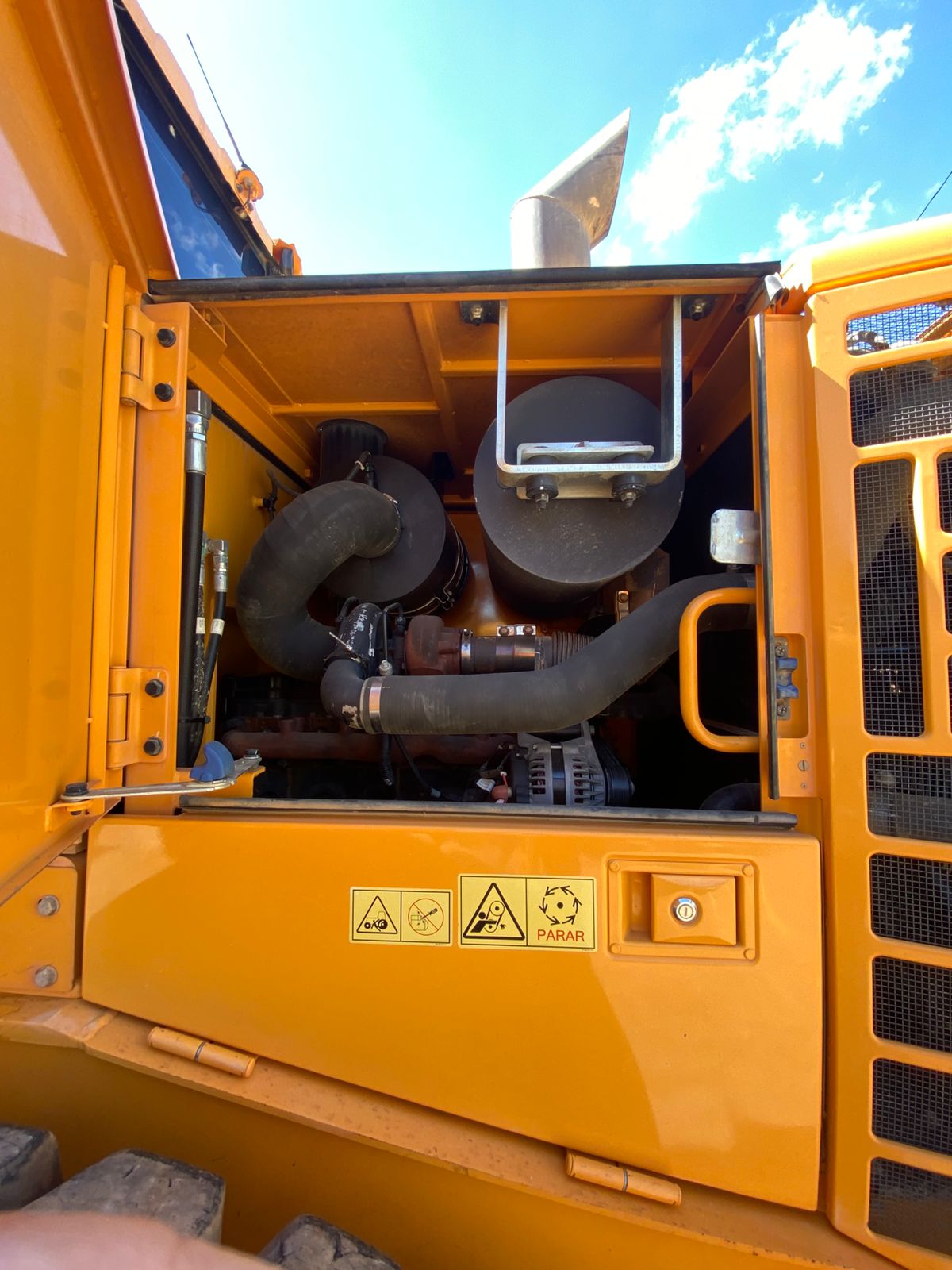Carregadeira Hyundai HL 757-9 - Imagem 6